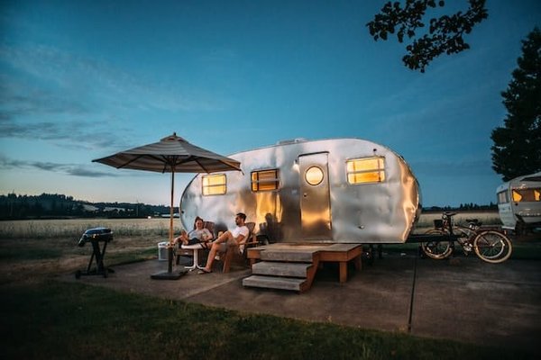 Quels sont les critères pour sélectionner le meilleur camping 5 étoiles dans les Landes ?